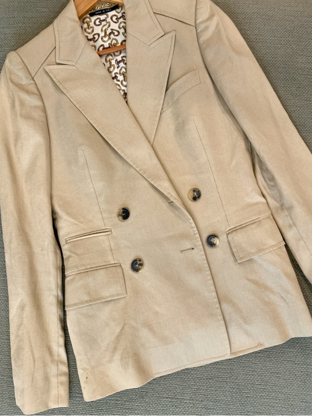 Classic Vintage Gucci Double-Breasted Blazer Jacket - Beige